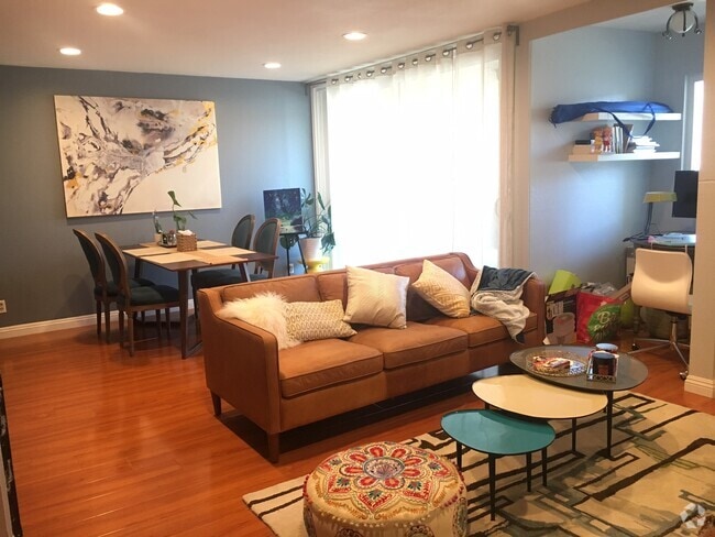 Building Photo - 125 Allen Ave Unit 218 Rental