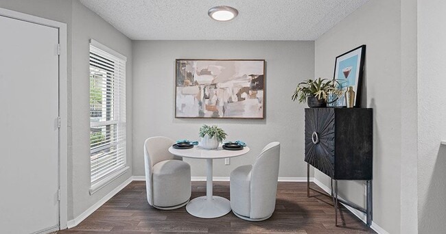 Photo - The Oakley Apartment Homes