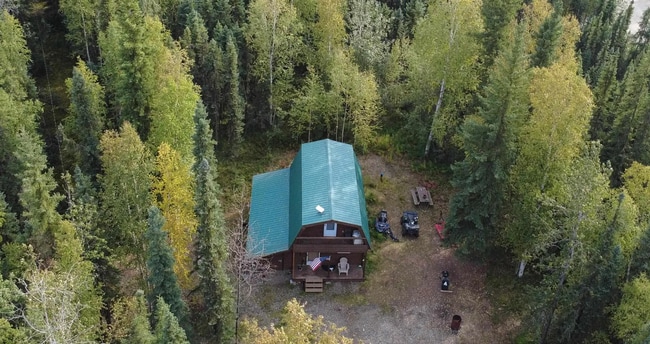 Photo - Private Home That's Still Close to the Ame...