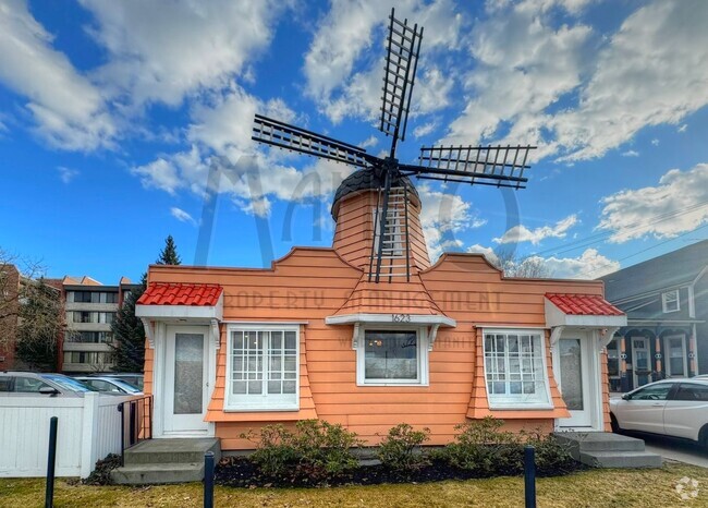 Building Photo - Spacious Windmill Studio Unit Rental