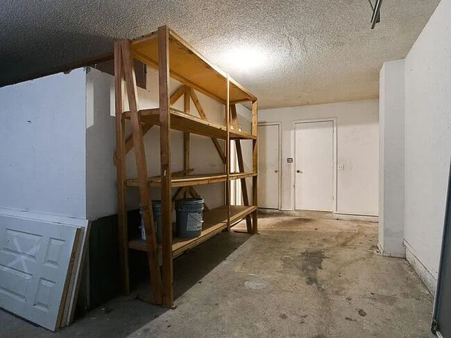 Photo - NORMAN, OKLAHOMA - MINUTES TO UNIVERSITY OF OKLAHOMA