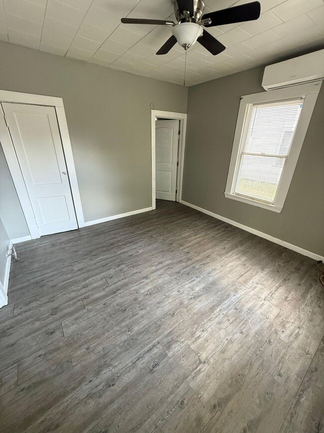 Photo - 2530 Pierce St