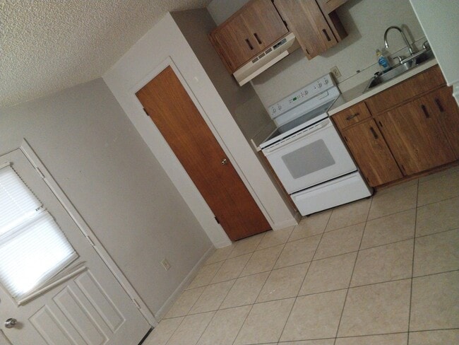 2480 E Modern Ct Unit 6
