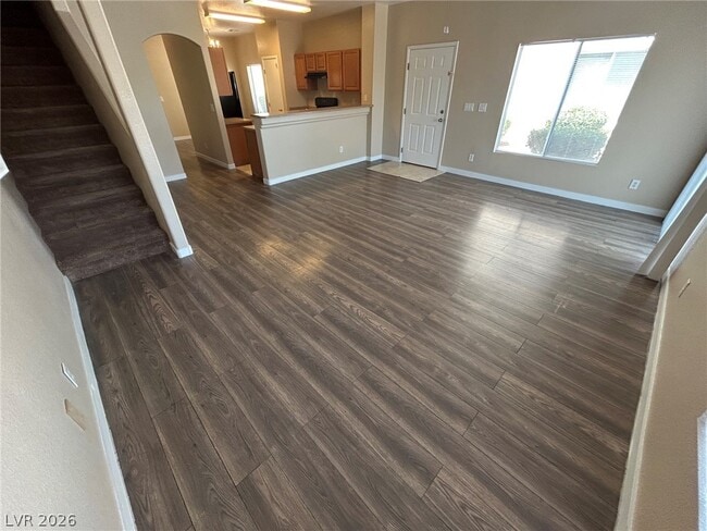 Photo - 1611 Lefty Garcia Way