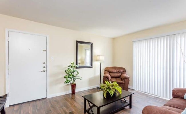 Photo - 2 bedroom in Humble TX 77338 Unidad 2047