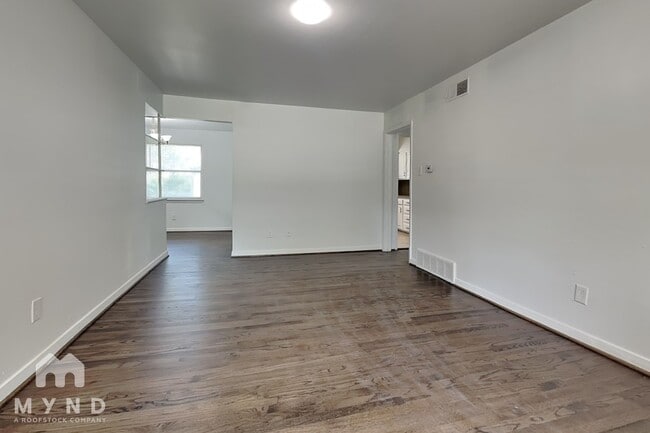 Photo - 10907 Cotillion Dr