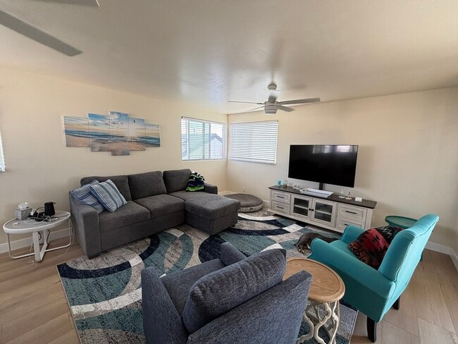 819 Avalon Ct