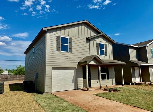 2865 Autumnwood Wy