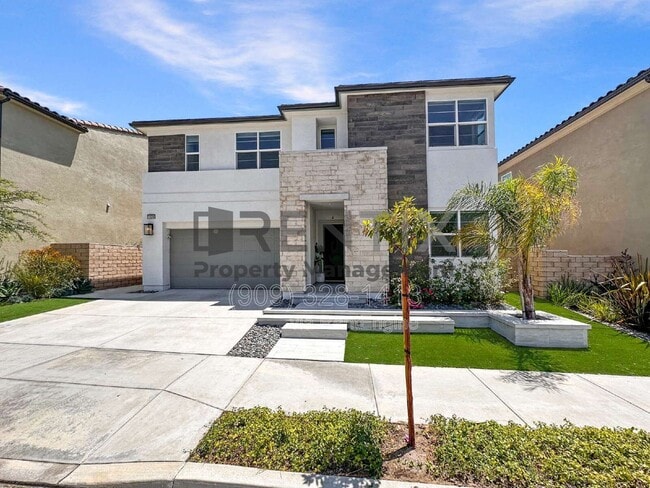 Building Photo - 19206 Blackthorn Dr