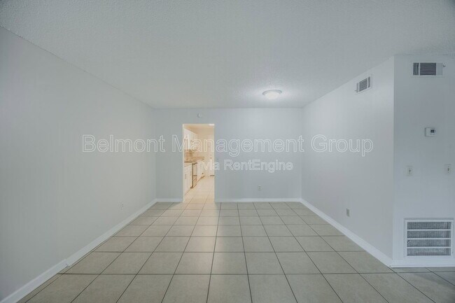 Photo - 605 Northlake Blvd Unit 31