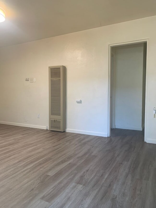 Photo - Beautiful Apartment Community with Residential Courtyard Unit 533 Valencia  5