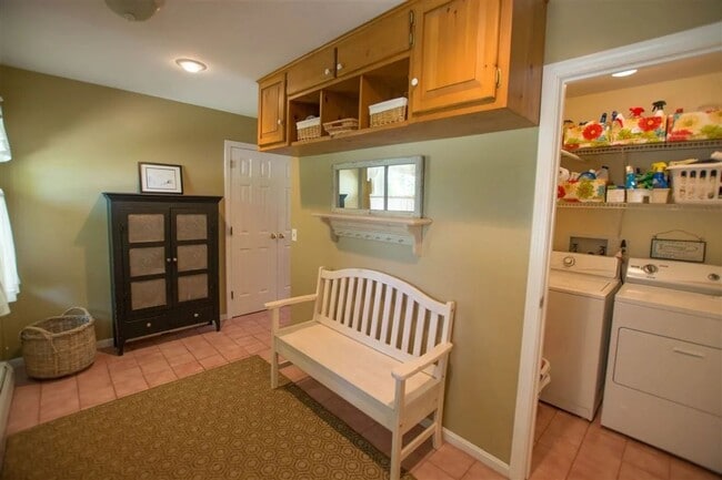 Photo - Spacious 4-Bedroom Home for Rent in Williston, VT