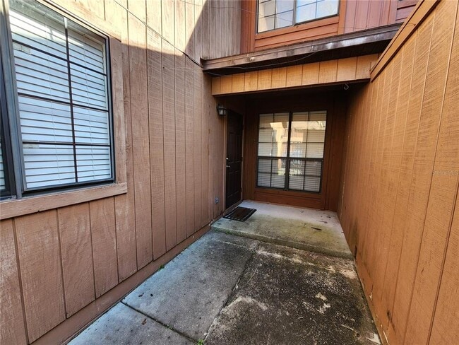 Photo - 5823 SW 9th Pl