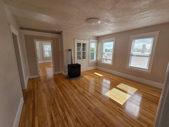 Photo - 14 Caroline St