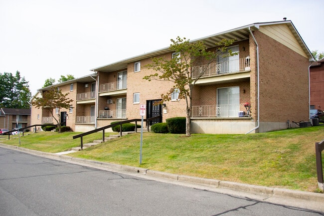 Photo - Squire Colony