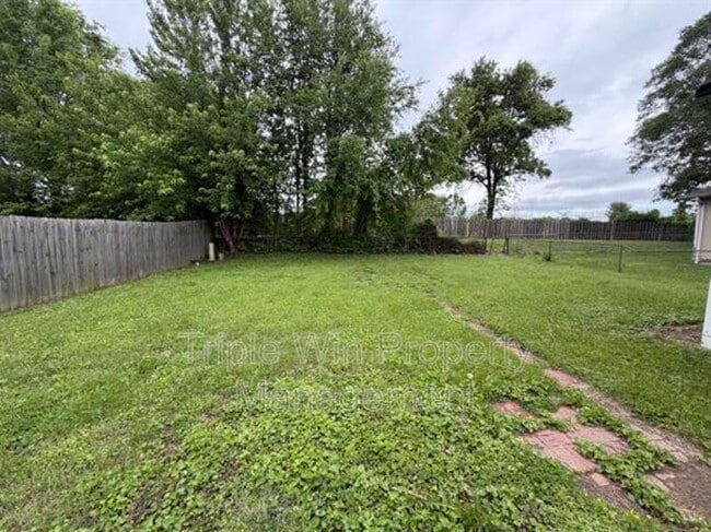 Photo - 3015 Matlock Dr