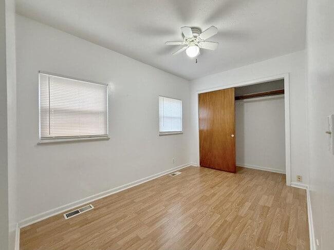 Photo - 2609 Bartlett St