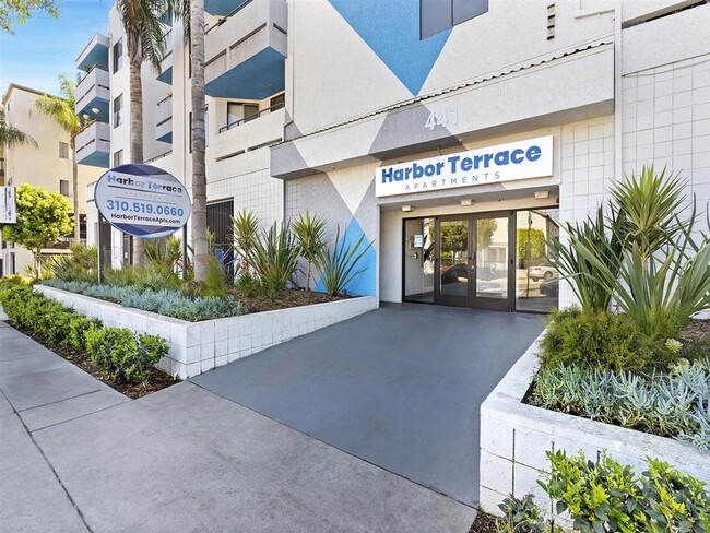 Harbor Terrace - Harbor Terrace Apartments