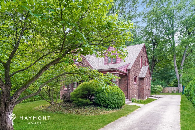 Building Photo - 4012 Hudson Dr