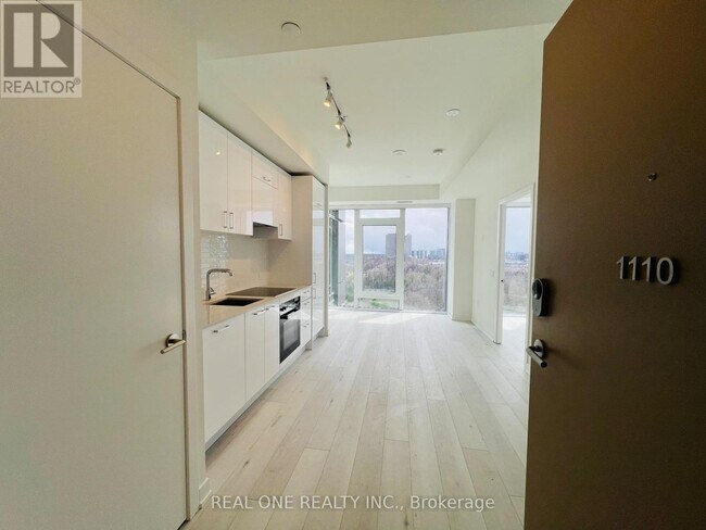 Photo - 5 Quarrington Ln Unit 1110