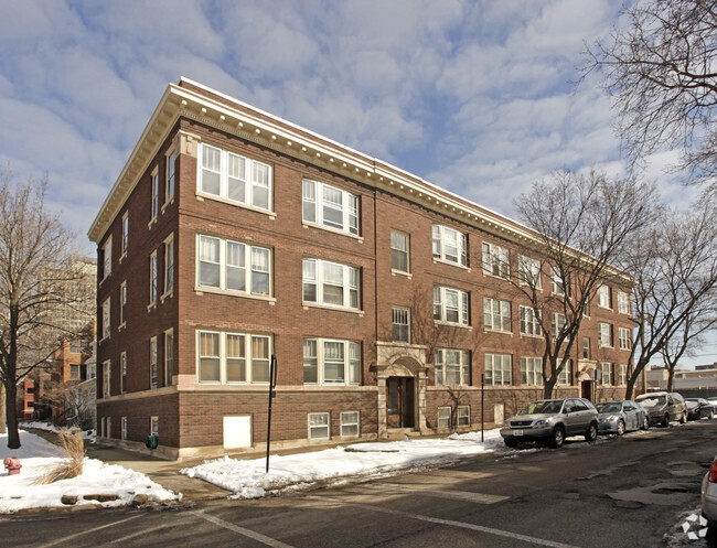 Building Photo - 1214 W Rosemont Ave Unit 1 Rental