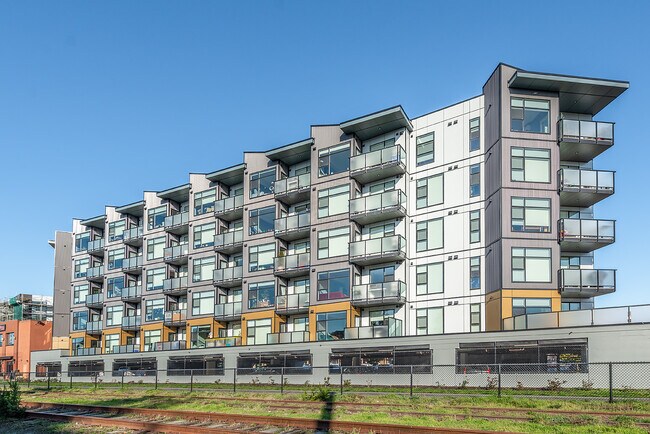 Photo - Railside House