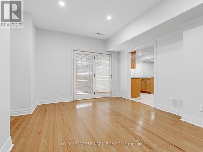 Photo - 44 Thatcher Ave