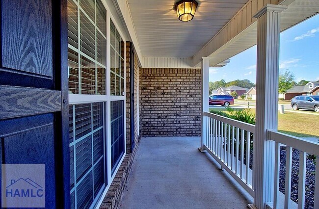 Photo - 209 Augusta Way