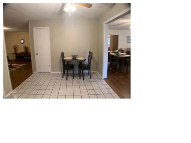 Photo - Edmond 4 bed home - Move in Deposit-Free! (If Qualified)