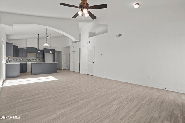 Photo - 13853 Summer Story Ave