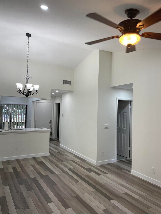 Photo - 3939 NE 5th Ave Unit C201