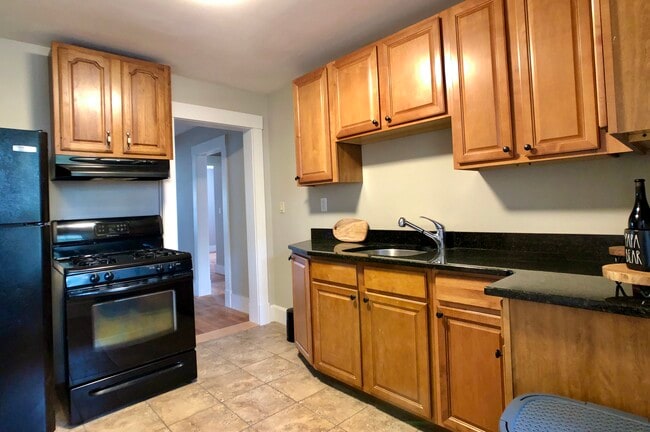 Building Photo - 4069 Washington St Unit 1 Rental