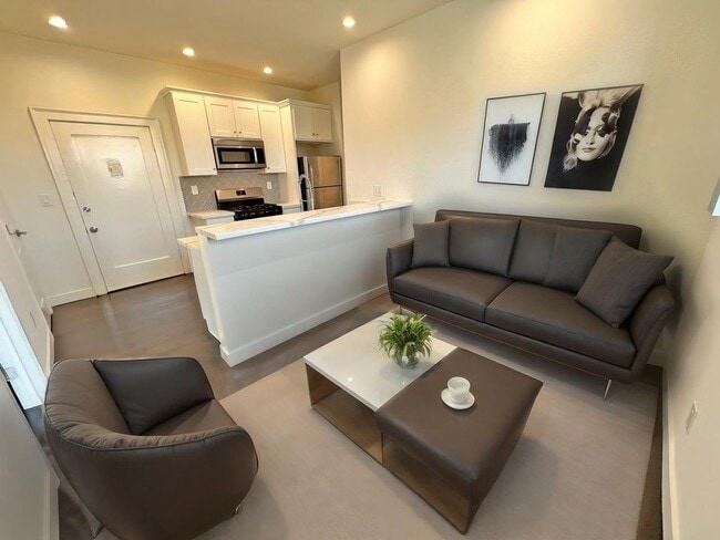 Photo - 2801 San Marino St Unidad 7