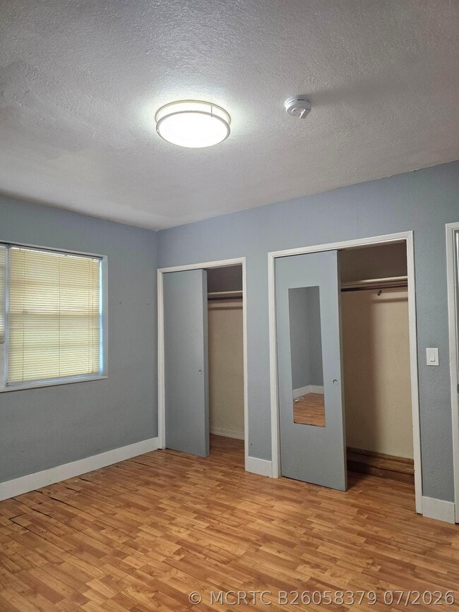 Photo - 305 SW 14th St Unit 1