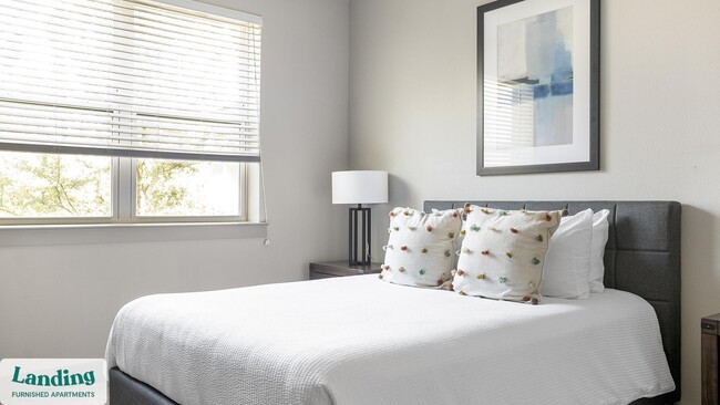 Photo - 6107 E Riverside Dr Unidad 261