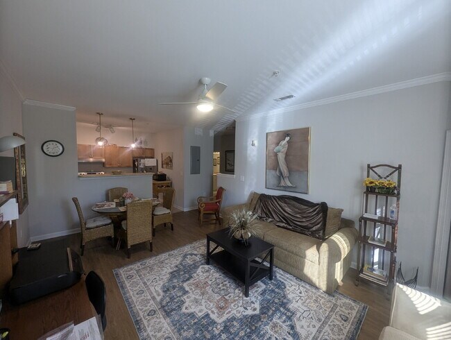 Photo - 400 Bucksley Ln Unit 104