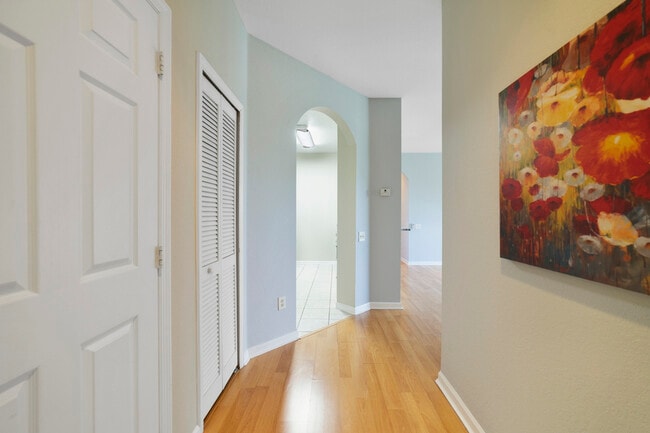 Photo - 6214 Stevenson Dr Unit 304