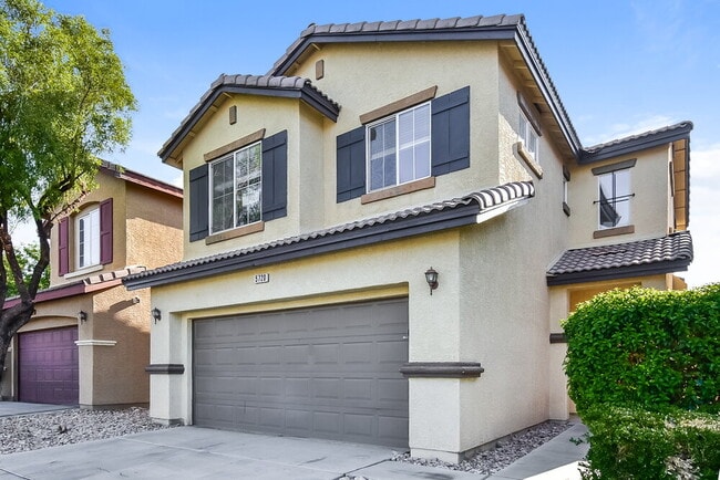 Photo - 5720 Athinas St