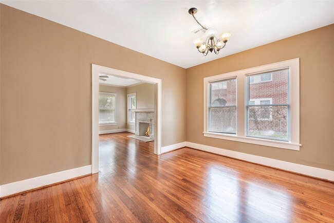 Photo - 2611 Rosewood St