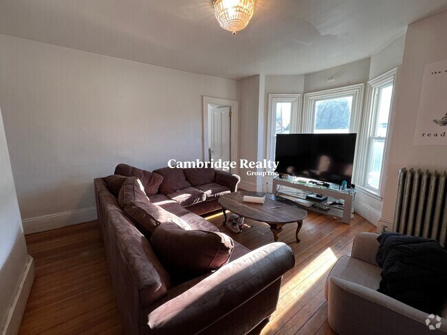 Building Photo - 72 Curtis St Unit 2 Rental