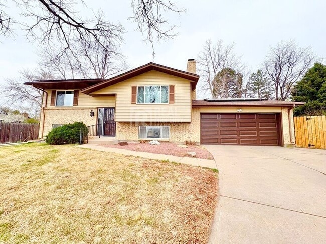 Building Photo - 650 S Oswego St