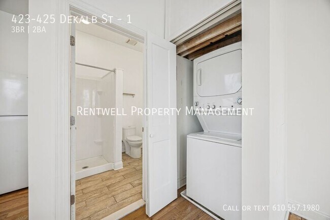 Photo - 423-425 Dekalb St-1 Unit 1