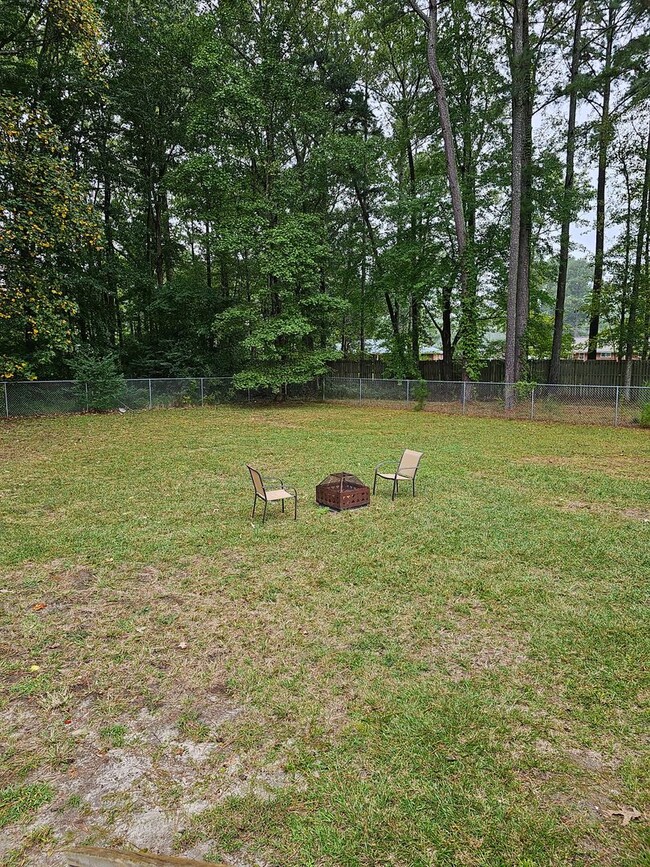 Photo - 803 Haskins Dr