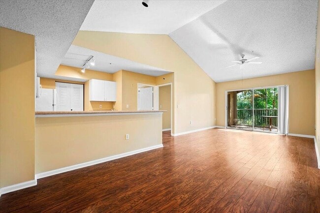 Photo - 272 Village Blvd Unit 7308