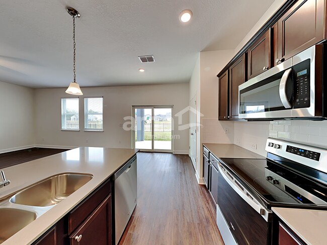 Photo - 33959 Night Lily Dr