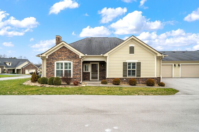 4935 Willow Bluff Cir