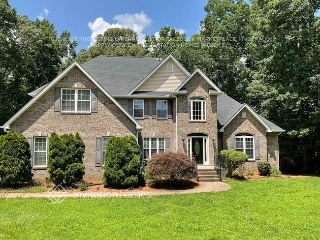 Building Photo - 152 Chamlee Way