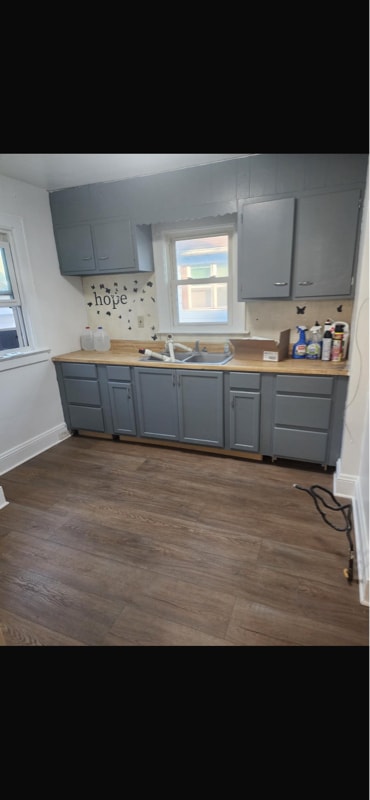 Photo - 1443 Larchmont Rd