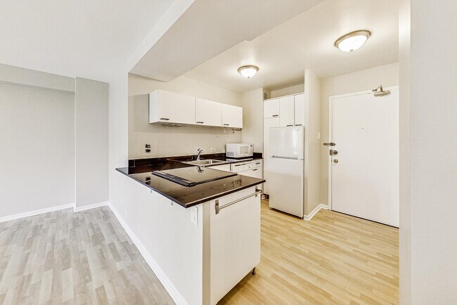 Photo - 2909 N Sheridan Rd Unidad 306