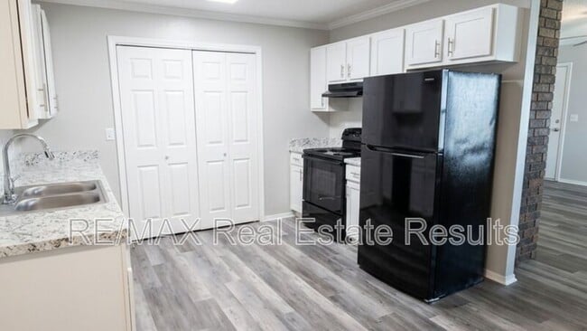 Photo - 4416 Acoma St